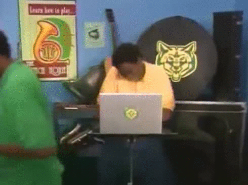 COM__6_.gif